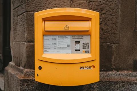 Enhancing Digital Transactions through Localized Access Points