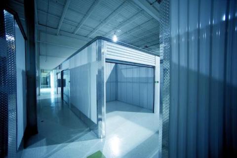 How to Decide Between On Site Storage and Warehouse Storage Options