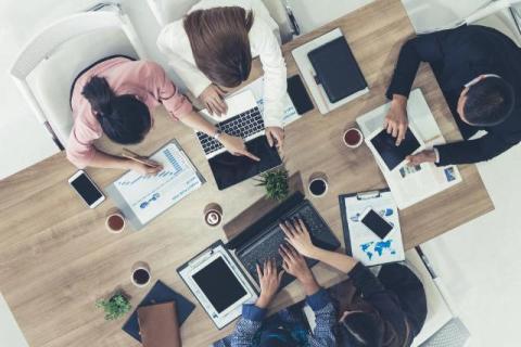 Top 8 Digital Sales Room Tools for Deal Momentum in 2026