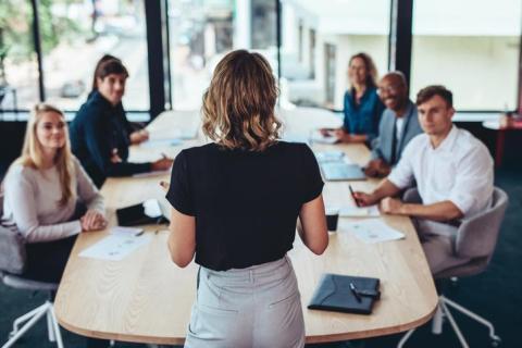 How to Effectively Manage a Marketing Agency
