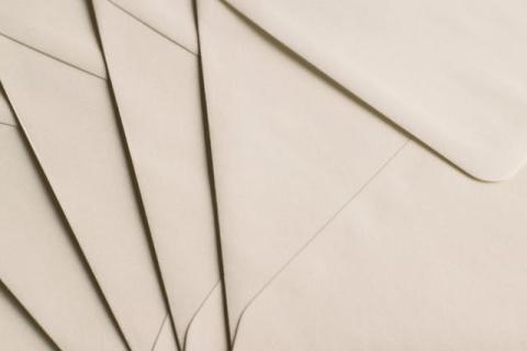The Key Differences Between Manual and Automated Mailroom Operations