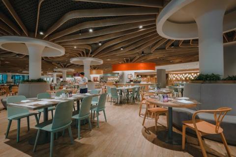 Why Smart Storage Planning Matters In High-Volume Restaurant Spaces