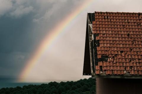 How Do Roofing Contractors Handle Storm Repairs?