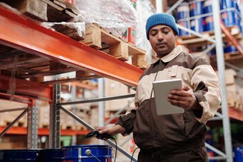 Essential Ingredients Of A Smooth & Successful Warehouse