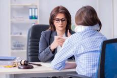 Why Hire a Spinal Cord Injury Lawyer For Accident Victims